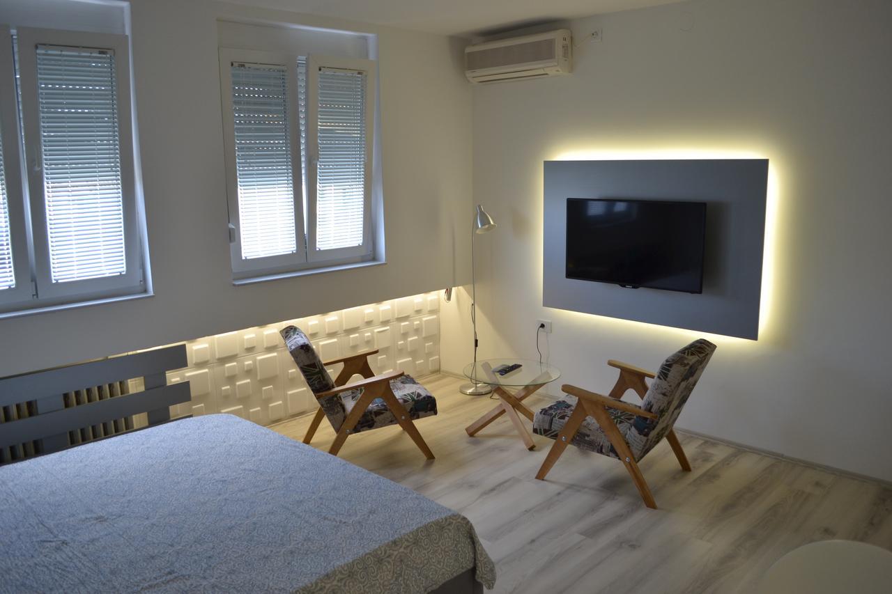 Lazarus Studio Apartment スコピエ エクステリア 写真